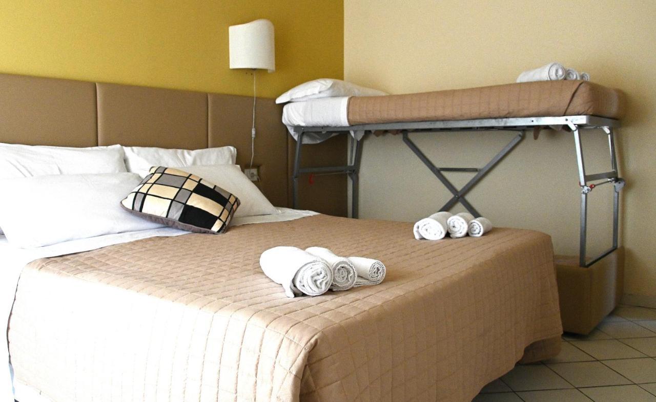 Hotel Trionfal Milano Marittima Exterior photo