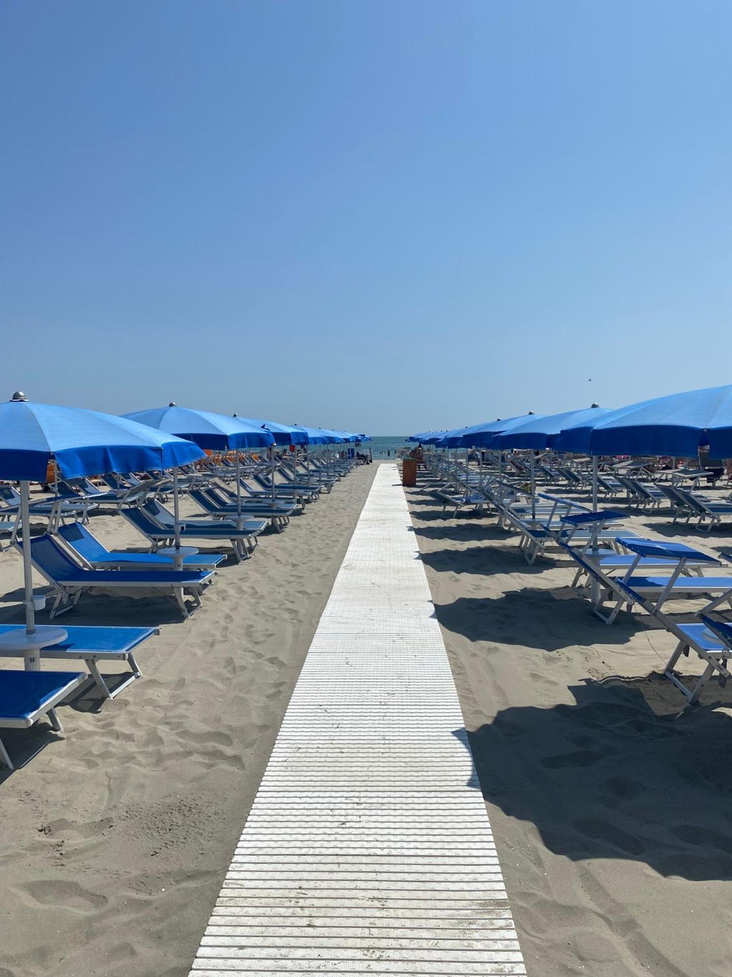 Hotel Trionfal Milano Marittima Exterior photo