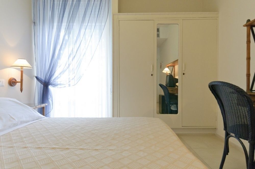 Hotel Trionfal Milano Marittima Exterior photo